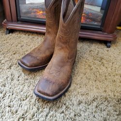 Ariat Boots, Size 3