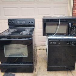 STOVE DISHWASHER AND MICROWAVE ALL FOR $60 READ BELOW