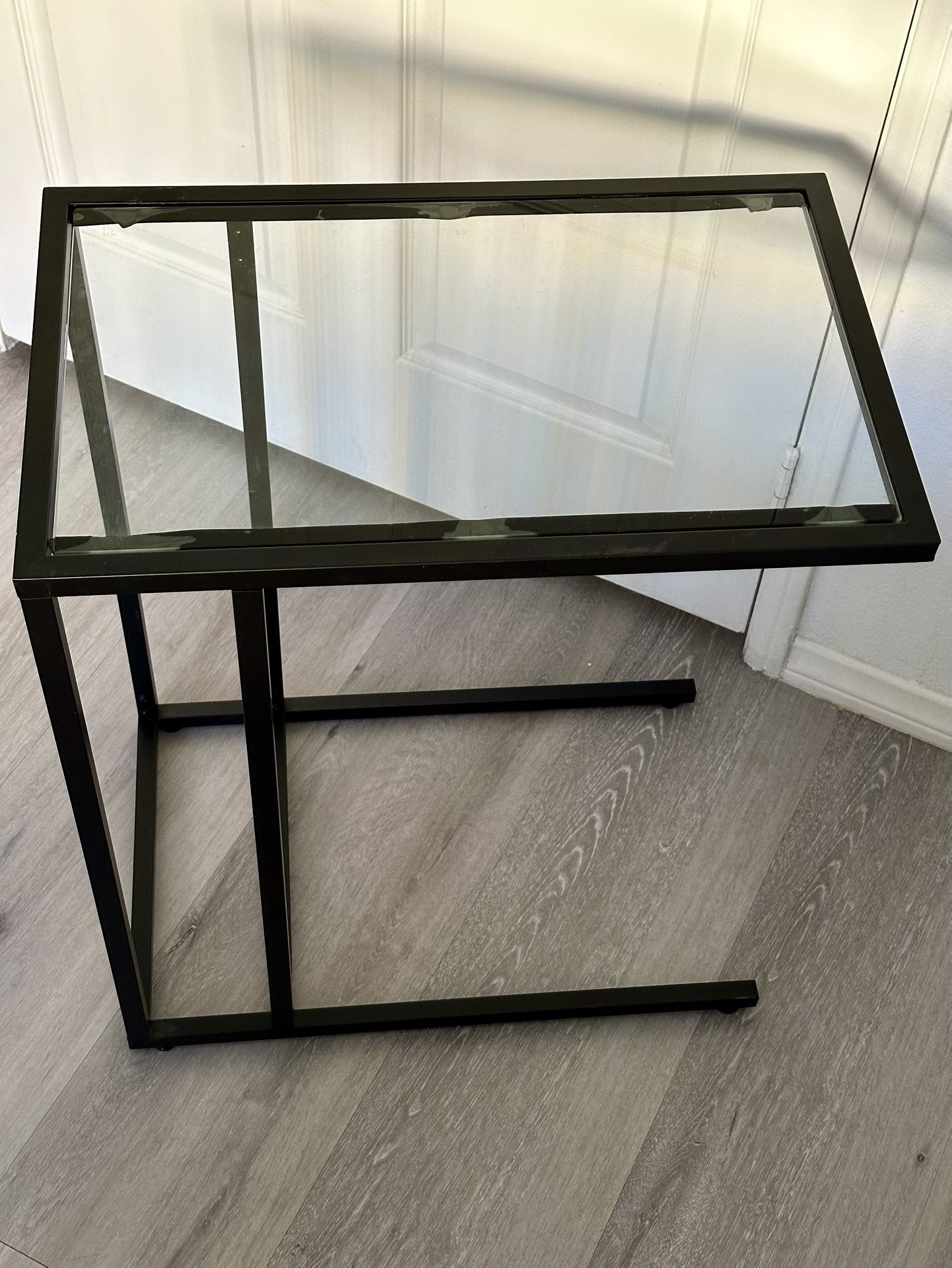 IKEA VITTSJÖ Laptop Stand Black Glass