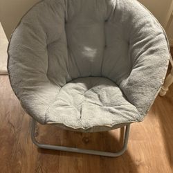 Round Soft Adult Or Teen Chair Very Clean 