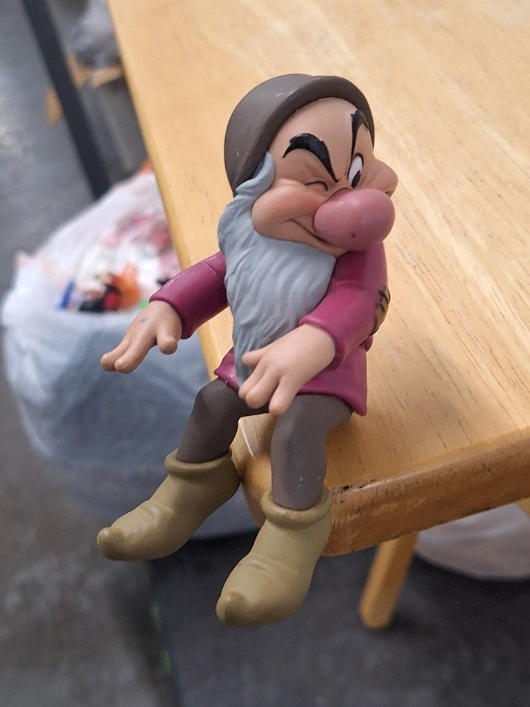 Disney Snow White and The Seven Dwarfs Grumpy Silly Song Figure Only