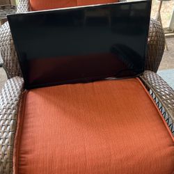 Insignia 24 Inch Television
