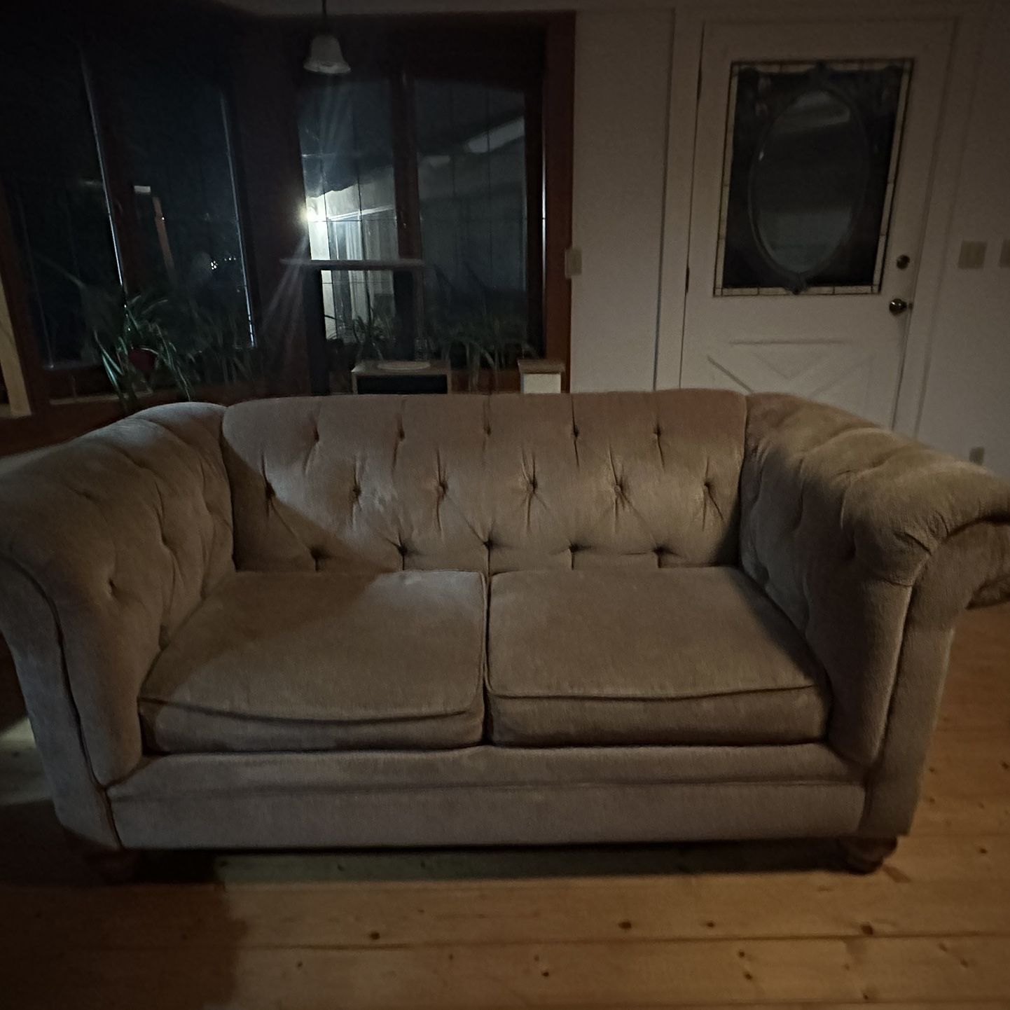 Loveseat/Couch