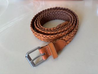 Gap Women’s Braided Leather Belt