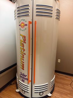 Solar System 48 Stand Up Tanning Bed