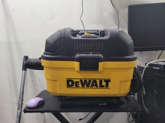 Dewalt Corded Vacuum Very Good Condition