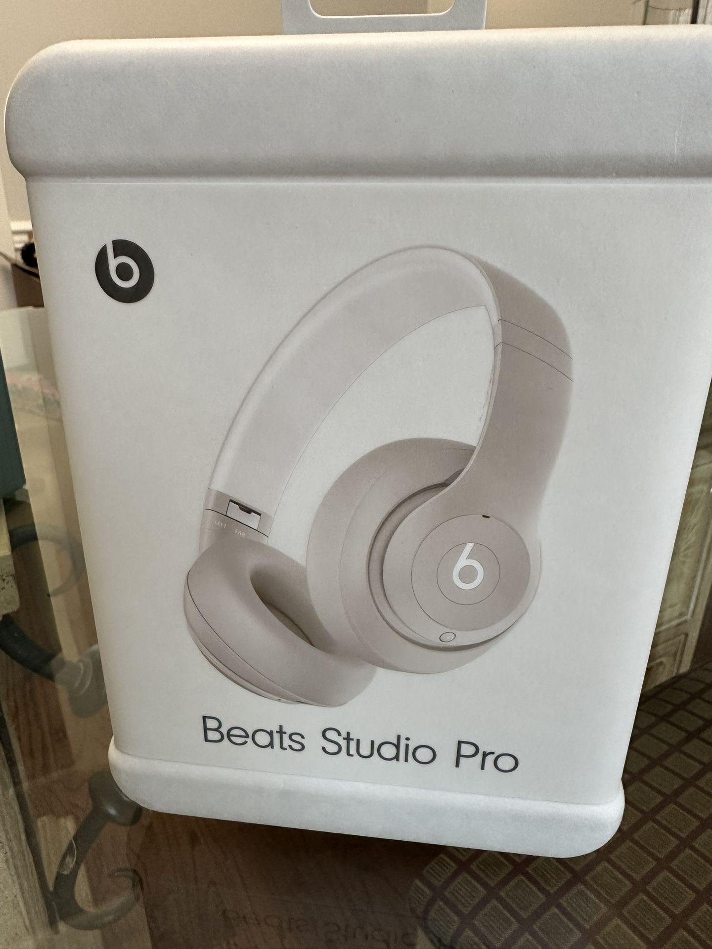Beats Pro