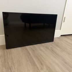 Insignia NS-32DF310NA19 32" F20 Series LED 