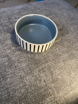 Ceramic Cat Bowl (White With Blue Stripes)