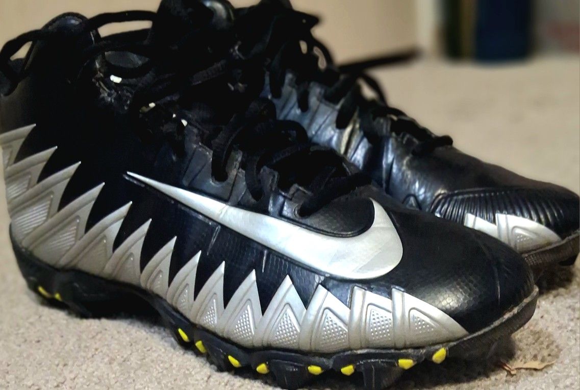 Nike Football Cleats Alpha Shark Size 8.5 $25
