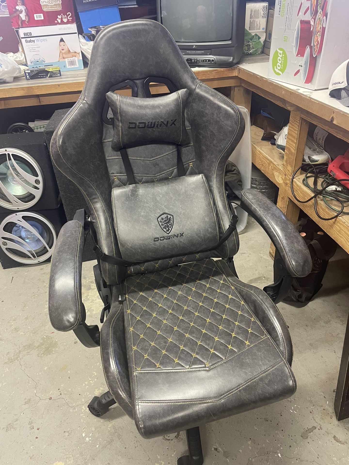 Dowinx Gaming Chair