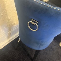 2 dinning room chair 