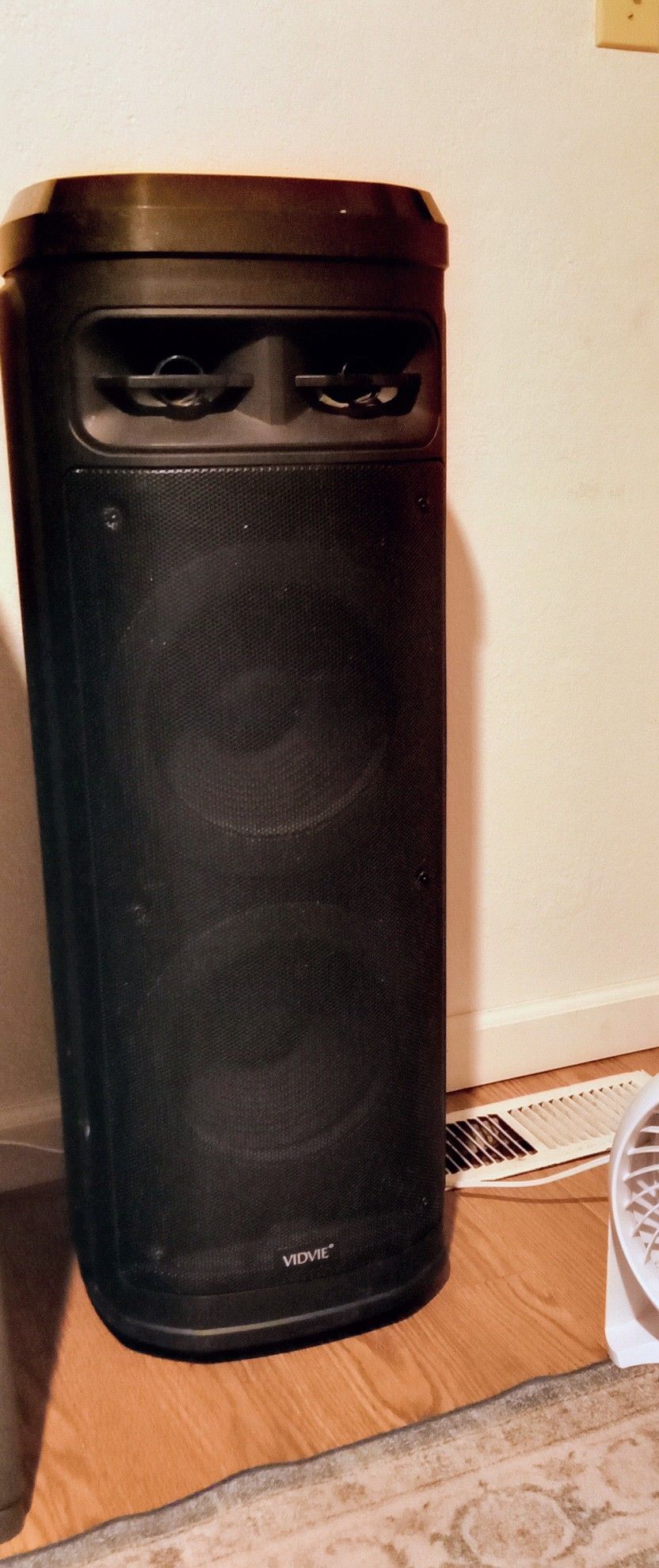 VidVie 32" Tower Speaker
