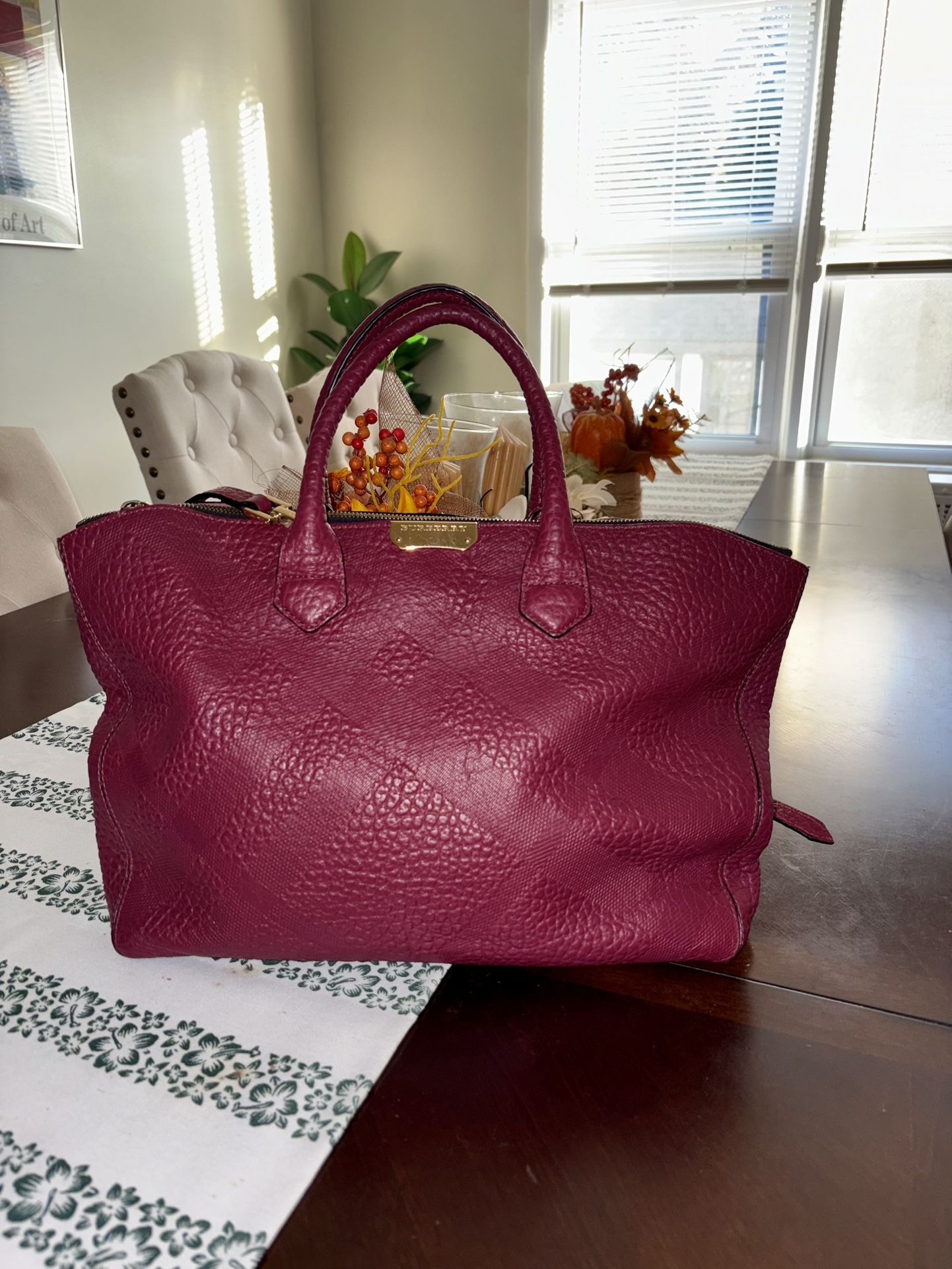 Burberry tote bag