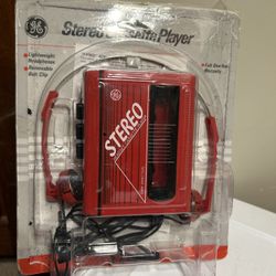 Vintage GE 3-5460s  Stereo Headset Cassette Player New (sealed) WiRemovable Clip