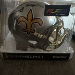 Pat Swilling Signed Mini Helmet