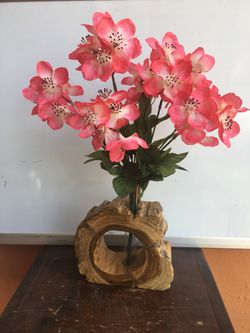 Wood flower vase from thailand