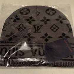 LV beanie