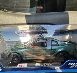 Maisto 2003 Ford SVT cobra Special Edition