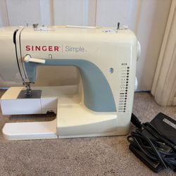 Singer Sewing machine