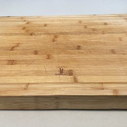 HEAVY DUTY CUTTING BOARD