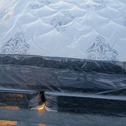 Brand New King Size Pillowtop Mattress Included Box Spring Free Delivery Depends On Location 