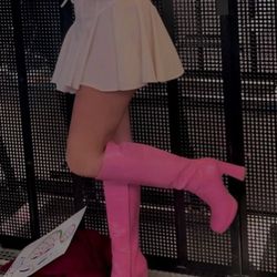 Clark’s Pink Boots 7W