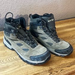 Hi-Tec boots
