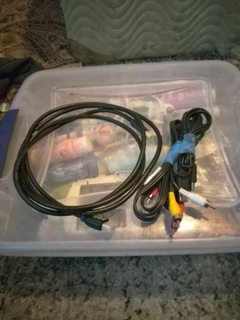 HDMI And RCA Cables