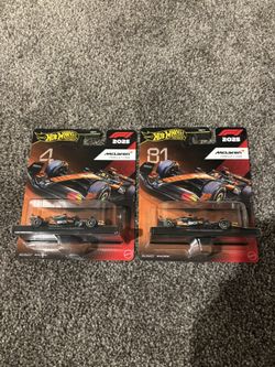 Hot Wheels 2 Piece Set