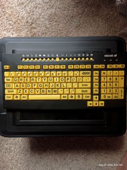 Large print high contrast computer keyboard