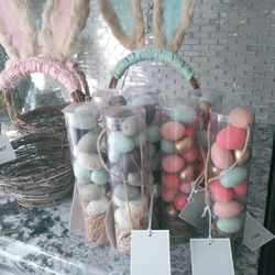 Pier 1 Easter table scatter