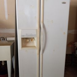Refrigerator For Sale