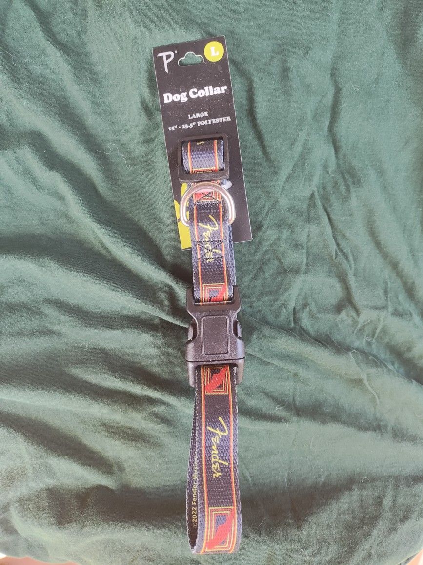 Fender Size Large Dog Collar
