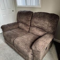 La-Z-Boy Love Seat Recliner 
