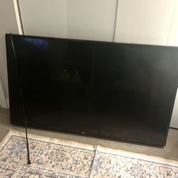 LG 49” Smart TV 