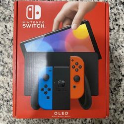 Nintendo Switch OLED White Tablet and Charger