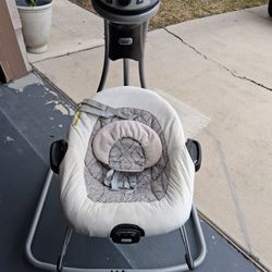 Graco Simple Sway 2-in-1 Swing and Bouncer