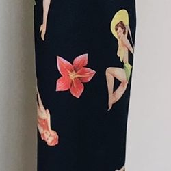 Beautiful Black Designer Varga Girls Polyester Screen Print Roll