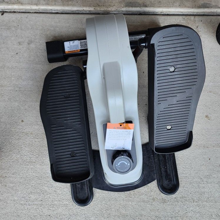 Sunny Magnetic Under Desk Elliptical 