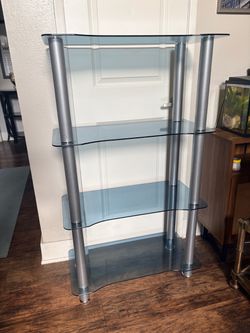 4 tier Shelves / tempered glass