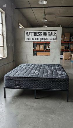 King size mattress pillow top 12”.    New mattress in a plastic sealed.    We offer same day delivery