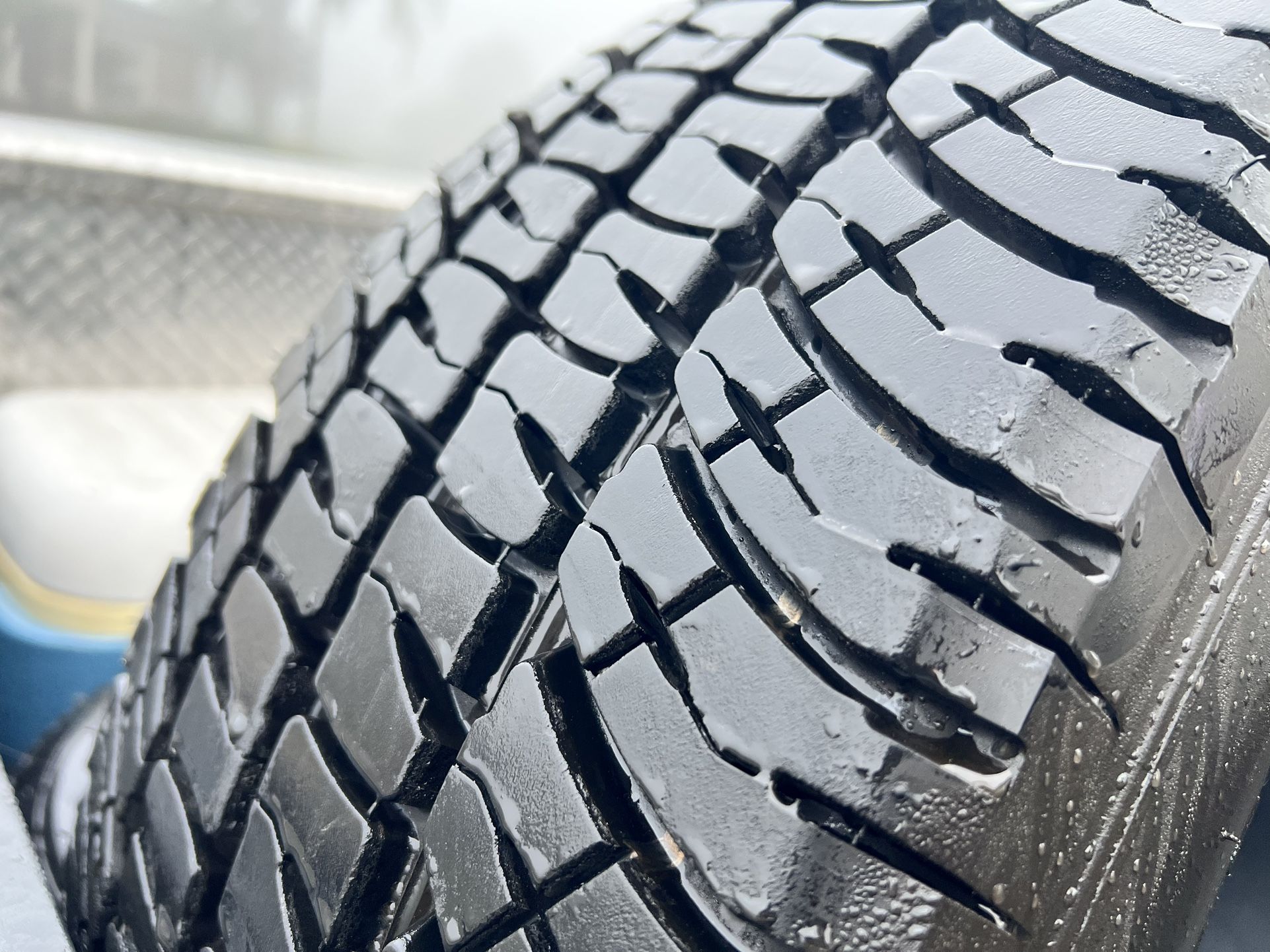 Set Of 4 Michelin 20 Inch Truck Tires for Sale in Bartow, FL OfferUp