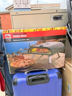 Brand new pizza oven