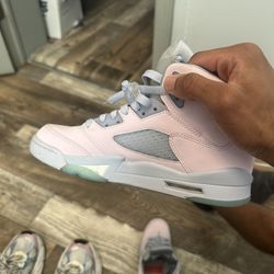  Jordan 5 “Easter”