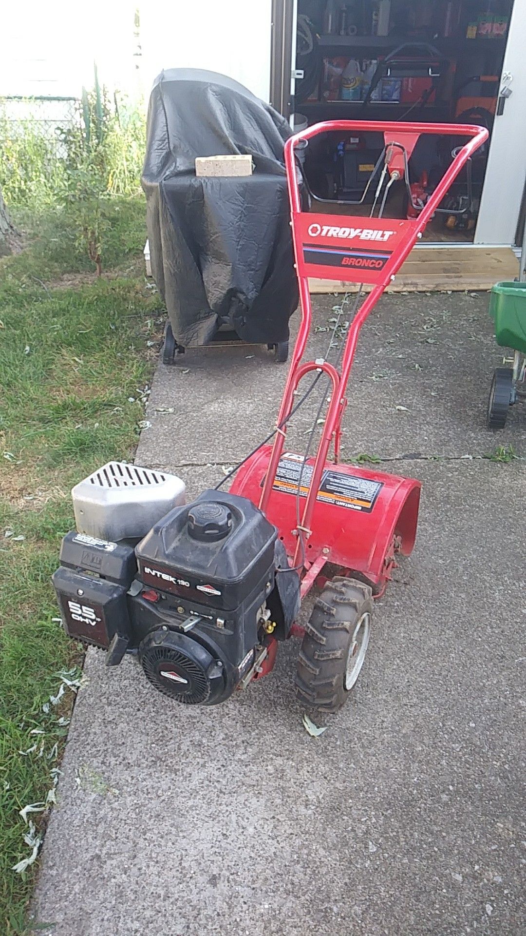 Troy bilt tiller bronco