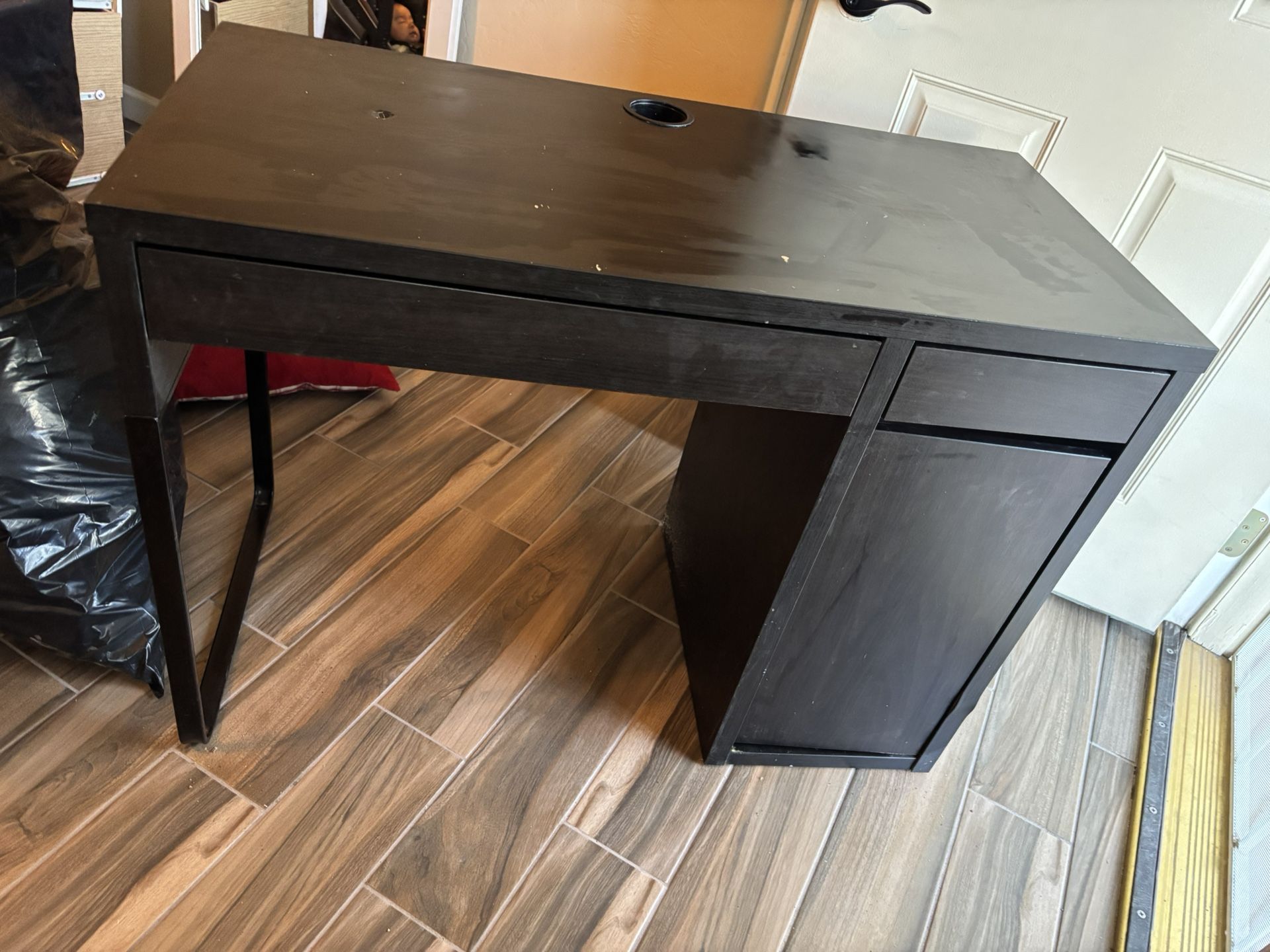 Computer Desk
