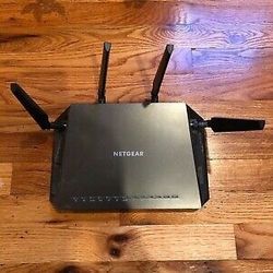 NETGEAR Nighthawk X4 R7500v2/AC2350 Dual Band Gigabite Smart Gaming WiFi Router