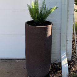 Tall pots (set Of 2)