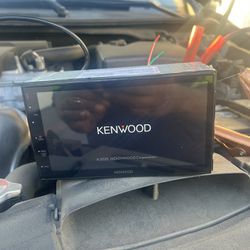 Kenwood Digital Radio Dmx 4707s